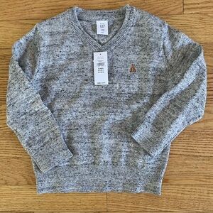 GAP Gray Knit Sweater with Bear Embroidery